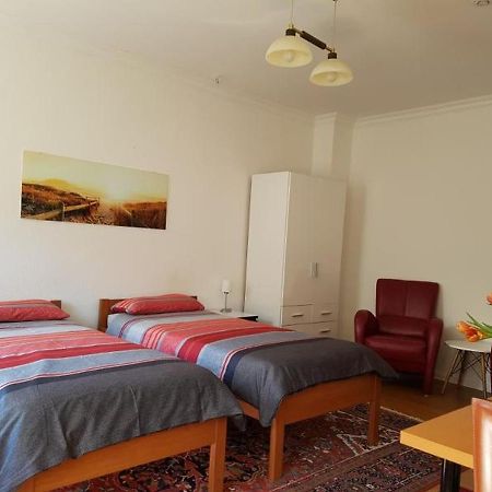 Ferienwohnung Im Zentrum Hannover City, Ruhig, Hbf- Naehe, Freie Oeffentliche Parkplaetze Eksteriør bilde